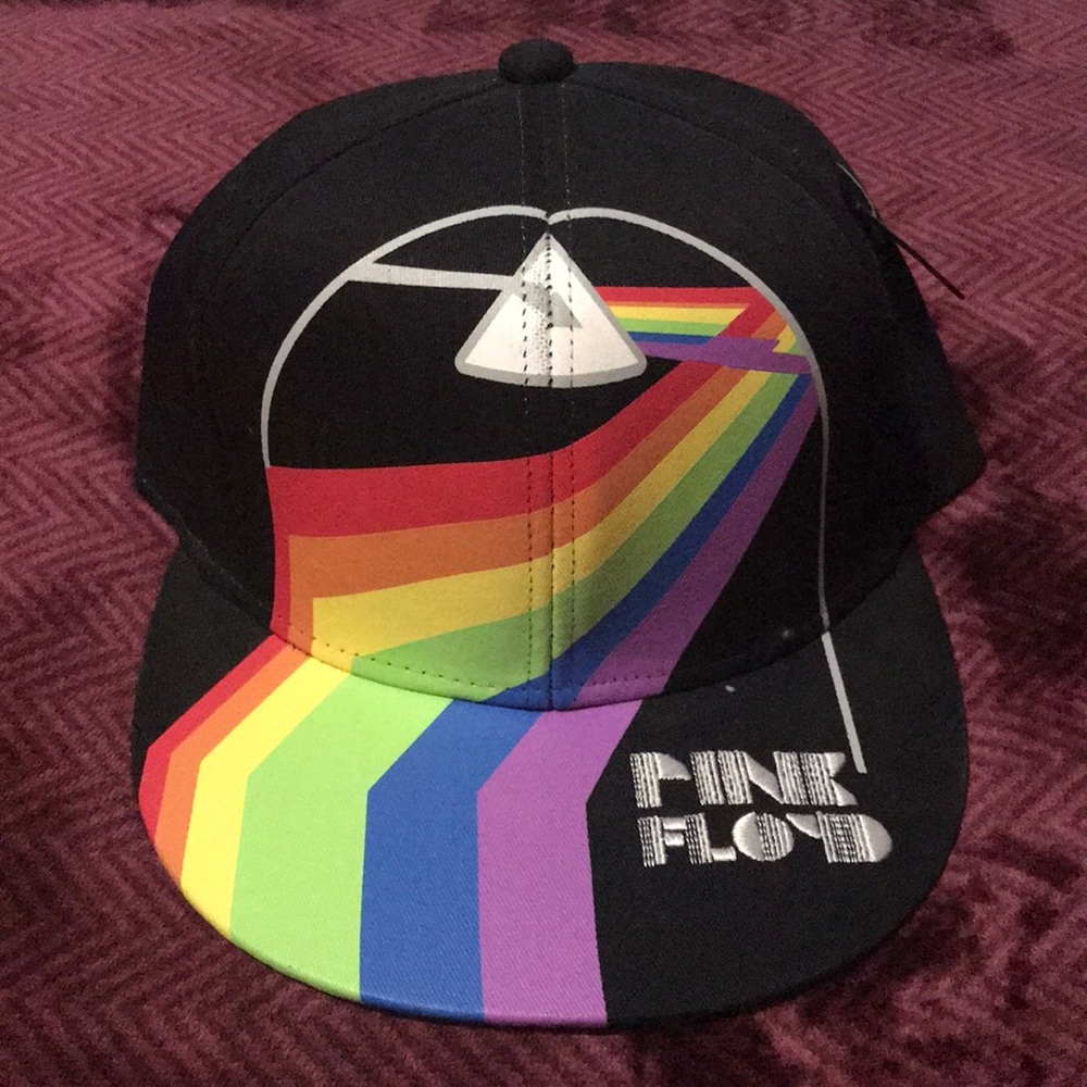 Pink Floyd hat with Dark Side of the Moon graphic!
